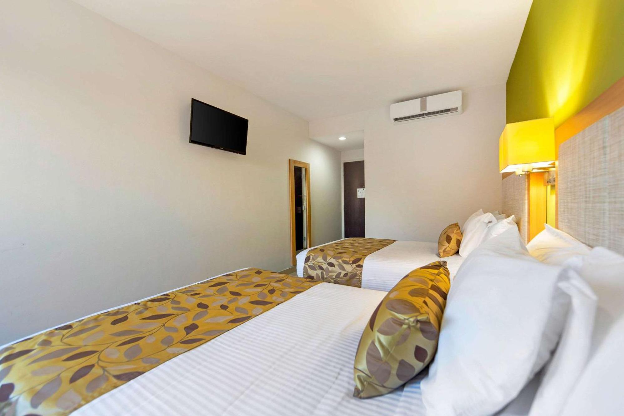 Sleep Inn Culiacán Kültér fotó