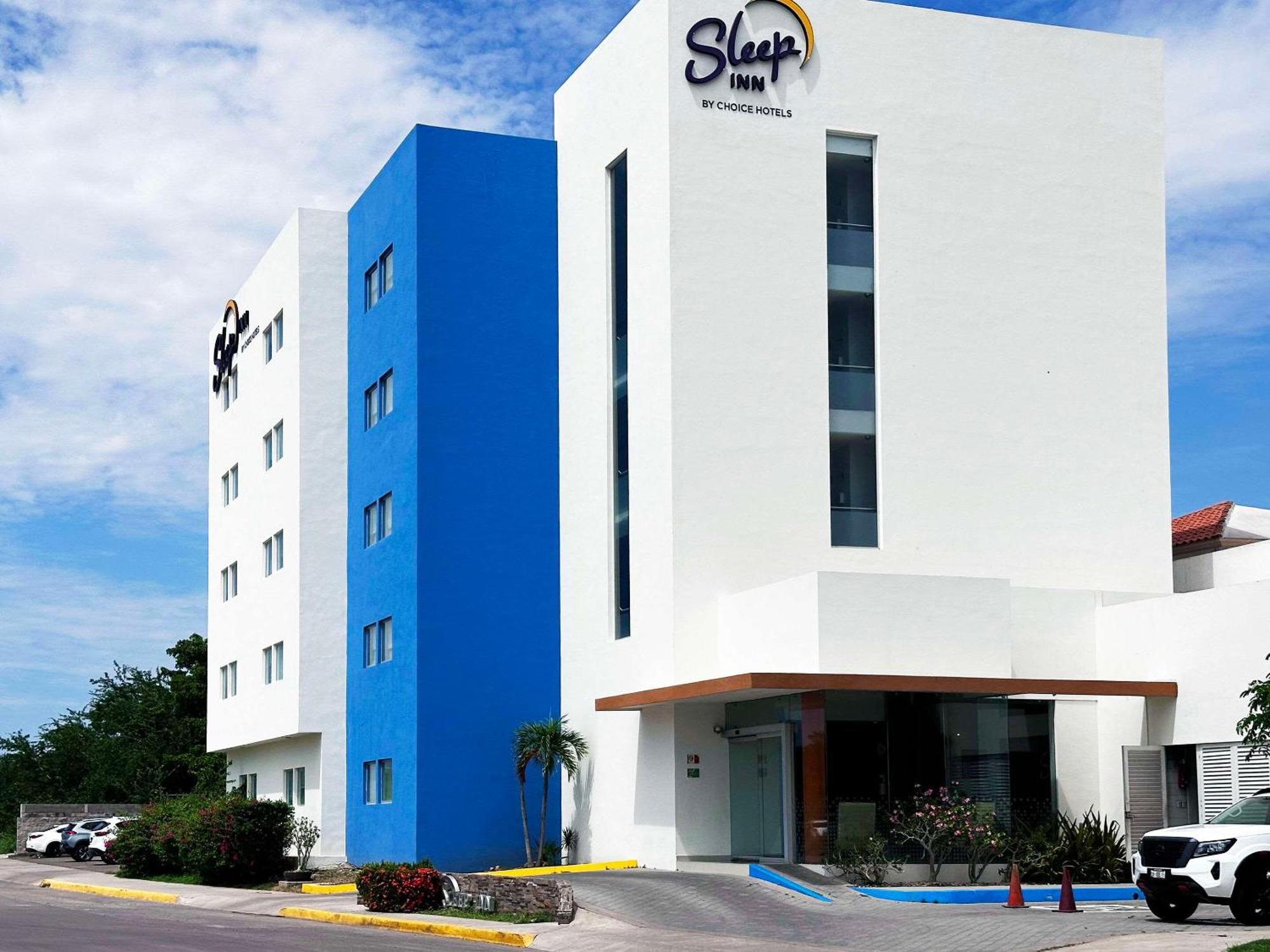 Sleep Inn Culiacán Kültér fotó